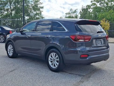 Used 2019 Kia Sorento FWD V6 image 7