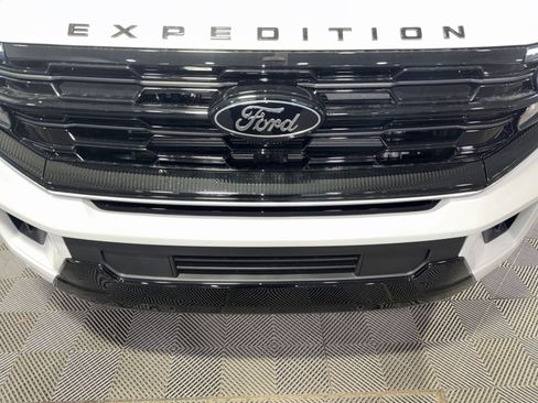 New 2026 Ford Expedition Max Platinum w/ Stealth Appearance Package image 12