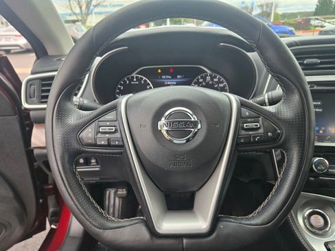 Used 2017 Nissan Maxima Platinum image 25