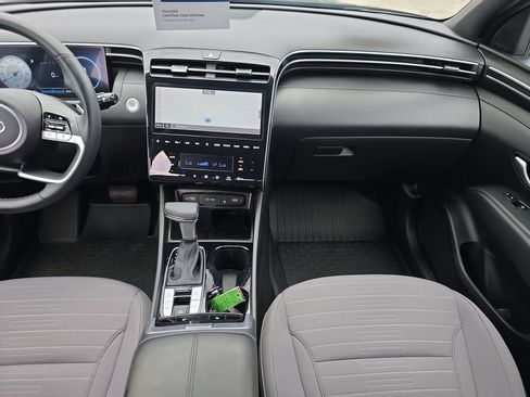 Used 2023 Hyundai Santa Cruz SEL Premium AWD/4WD image 15