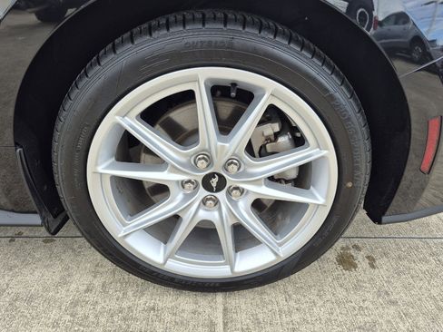 Certified 2024 Ford Mustang GT Premium image 8