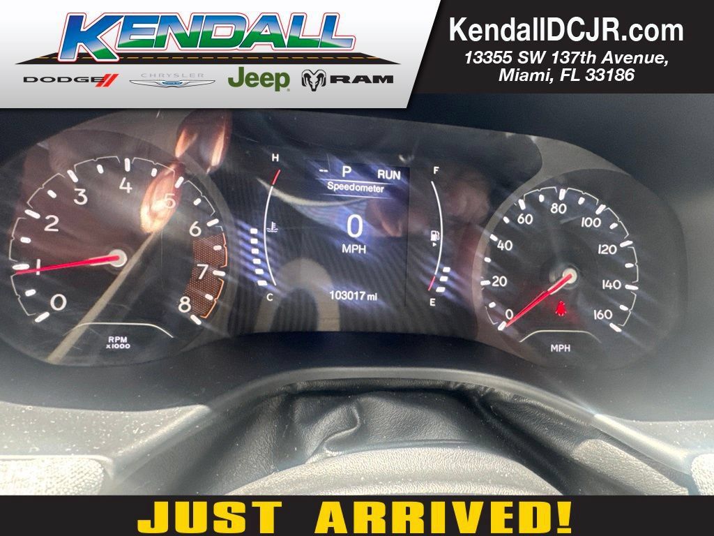 Used 2022 Jeep Compass Latitude FWD image 1