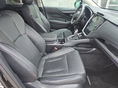 Used 2023 Subaru Outback Touring image 31