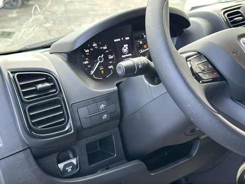 New 2025 RAM ProMaster 2500 w/ Power Group image 18