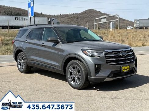 Used 2026 Ford Explorer Active w/ Active Comfort Package AWD/4WD image 7