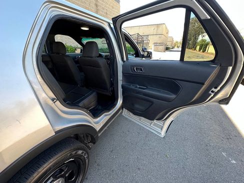 Used 2016 Ford Explorer 4WD Police Interceptor image 32