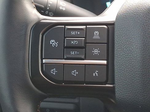 Used 2024 Ford F250 Platinum w/ Tremor Off-Road Package image 22