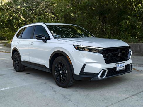 Used 2026 Honda CR-V Sport Touring image 2