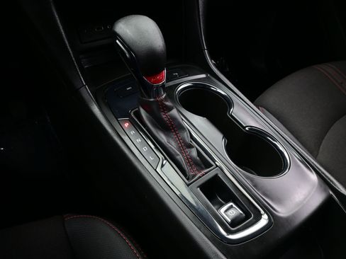 Used 2023 Chevrolet Equinox RS image 21