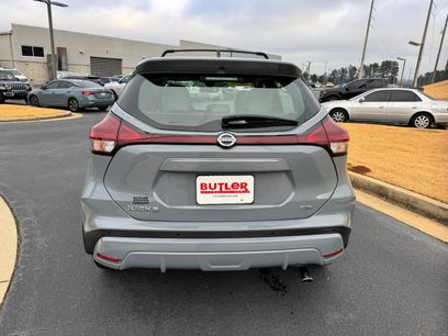 Used 2021 Nissan Kicks SR w/ SR Premium Package