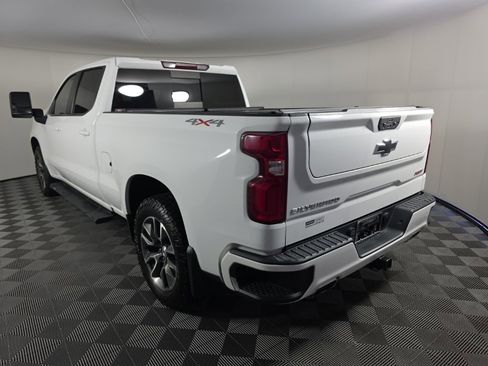 Used 2021 Chevrolet Silverado 1500 RST image 3