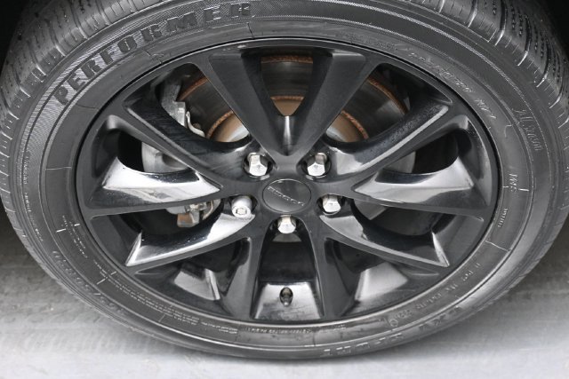 Used 2018 Dodge Durango R/T w/ Blacktop Package AWD/4WD image 37
