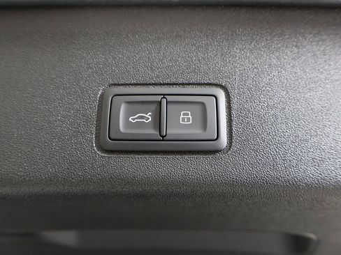 New 2026 Audi Q3 quattro 2.0T image 18