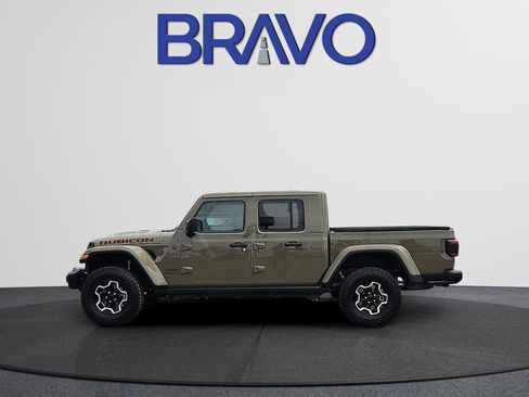 Used 2020 Jeep Gladiator Rubicon AWD/4WD image 6