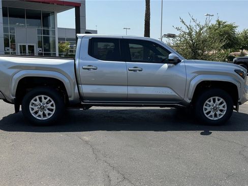 New 2025 Toyota Tacoma SR5 image 6