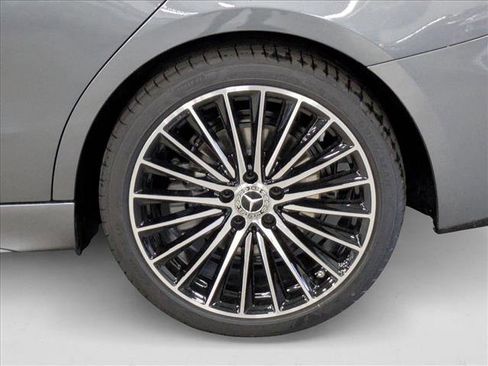 New 2025 Mercedes-Benz C 300 Sedan image 15