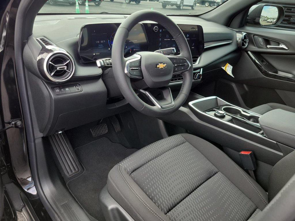 New 2027 Chevrolet Equinox LT FWD image 10