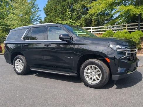 Used 2023 Chevrolet Tahoe LT image 2