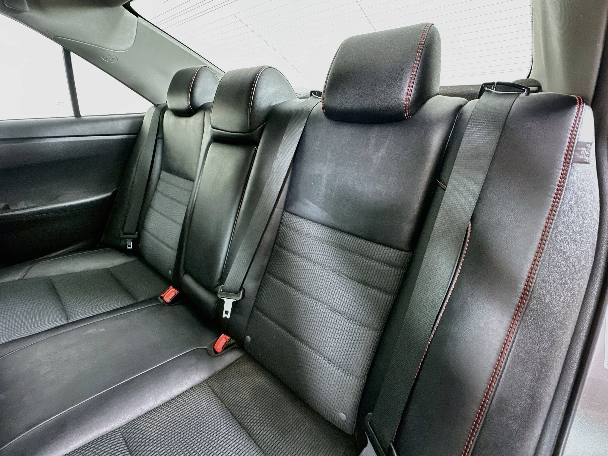Used 2017 Toyota Camry SE FWD image 22