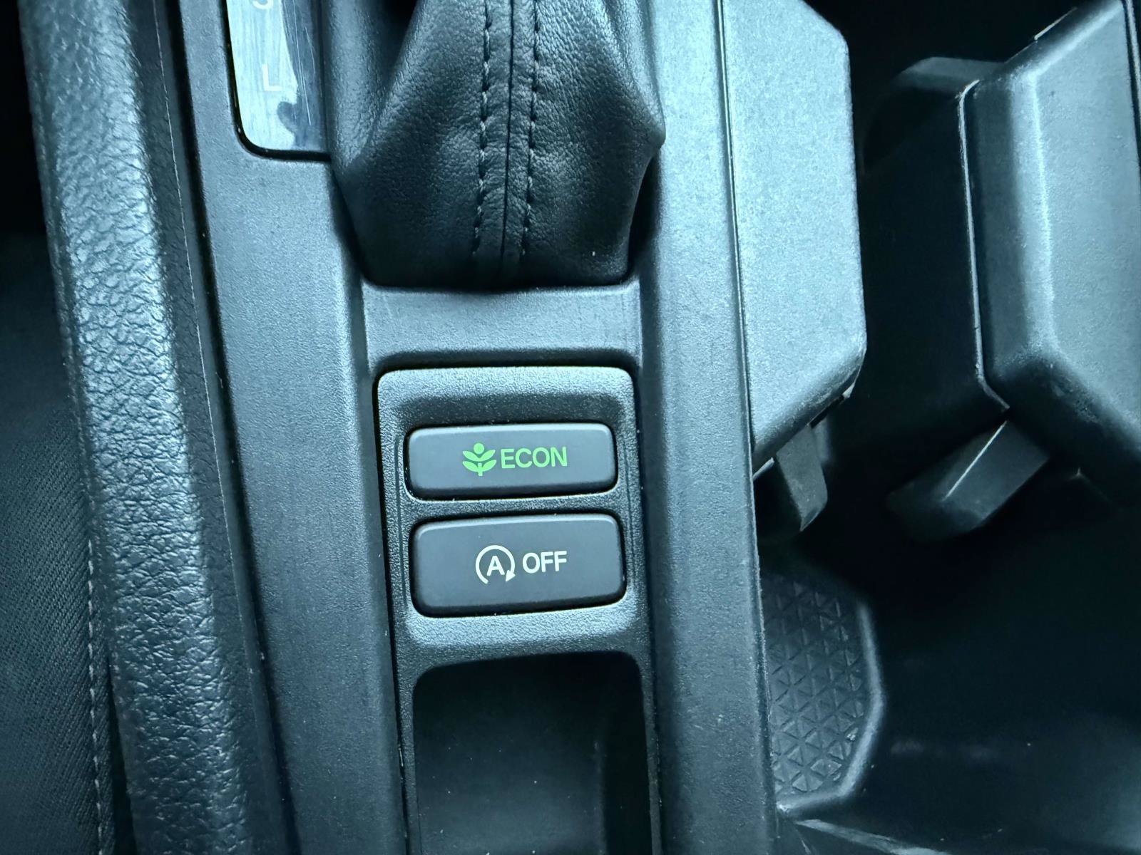 Certified 2025 Honda Accord SE image 20