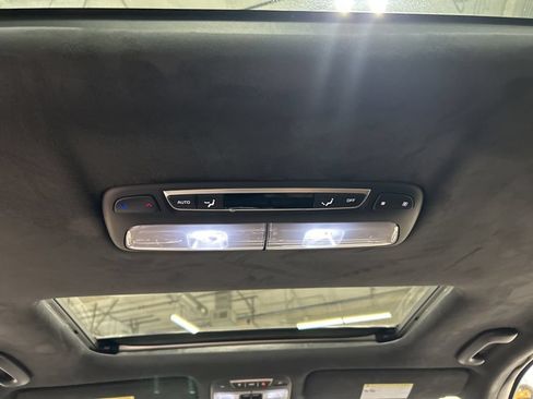 Used 2022 Kia Telluride SX w/ SX Prestige Package AWD/4WD image 35