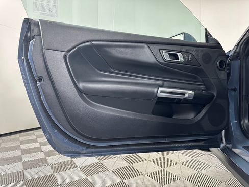 Used 2024 Ford Mustang Premium image 19
