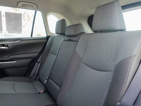 Certified 2024 Toyota RAV4 XLE image 29