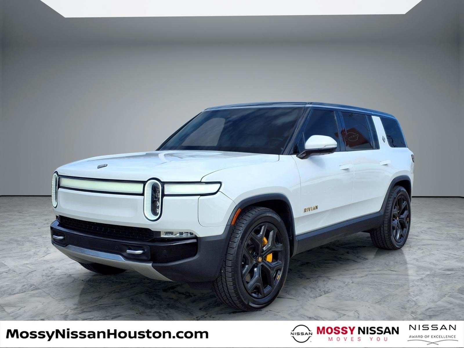 Used 2023 Rivian R1S Launch Edition Quad AWD/4WD image 4