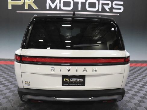 Used 2023 Rivian R1S Adventure Quad AWD/4WD image 7