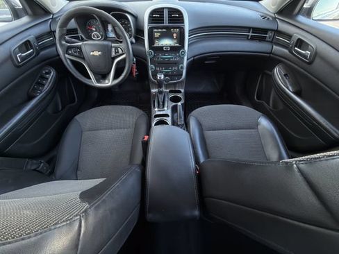Used 2014 Chevrolet Malibu LT w/ Power Convenience Package FWD image 10