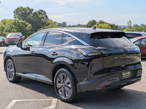 Used 2026 Nissan Murano SL AWD/4WD image 7