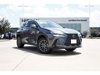 Used 2025 Lexus NX 250 FWD w/ Towing Package (2000 Lbs) video 1