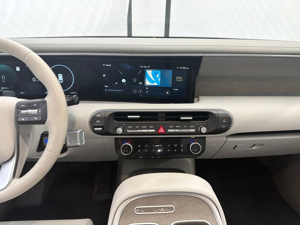 Certified 2026 Hyundai Palisade Limited FWD image 31