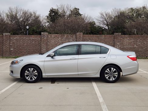 Used 2014 Honda Accord LX image 5