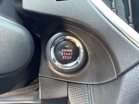 Used 2023 Subaru Forester Premium AWD/4WD image 23