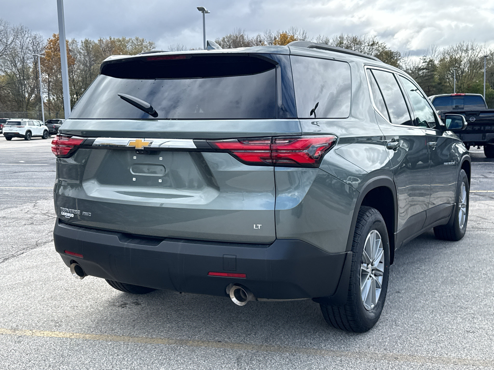 Certified 2023 Chevrolet Traverse LT w/ Rear Camera Mirror Package AWD/4WD image 19