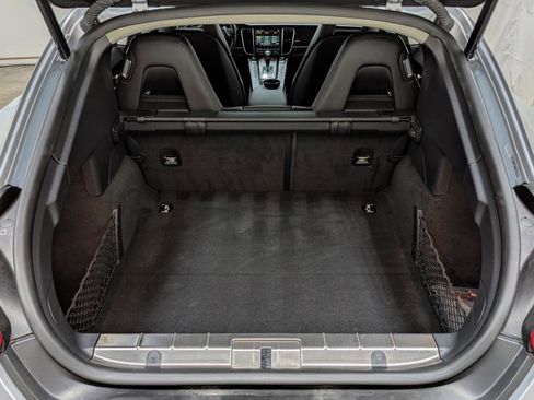 Used 2014 Porsche Panamera 4 image 22