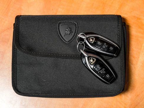 Used 2023 Lamborghini Urus S image 65