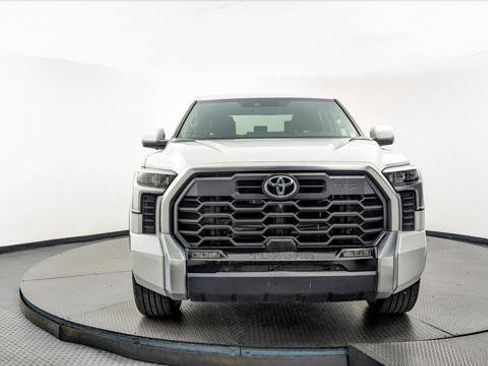 Used 2022 Toyota Tundra Limited w/ TRD Off-Road Package image 11