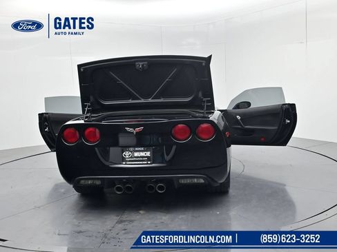 Used 2011 Chevrolet Corvette Convertible w/ Preferred Equipment Group RWD image 51