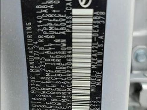 Used 2024 Toyota Corolla SE image 22