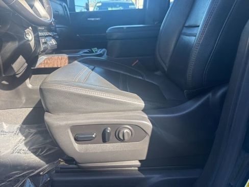 Used 2022 GMC Sierra 2500 Denali image 18