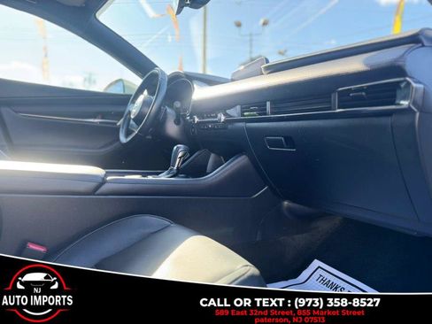 Used 2022 MAZDA MAZDA3 s image 14