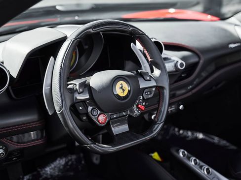 Used 2023 Ferrari F8 Tributo RWD image 40