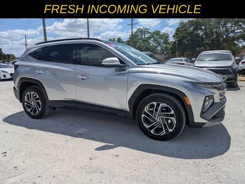 Used 2025 Hyundai Tucson Limited image 1