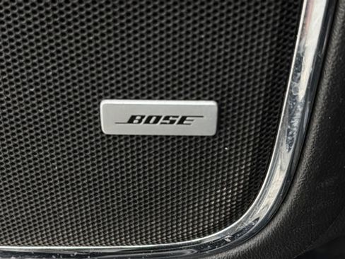 Used 2020 GMC Yukon SLT AWD/4WD image 37