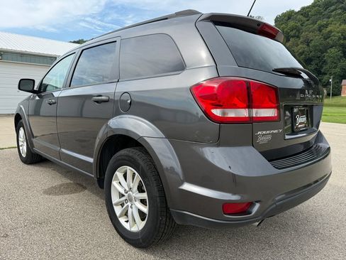Used 2017 Dodge Journey SXT w/ Comfort/Convenience Group AWD/4WD image 7