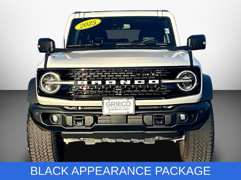 Used 2025 Ford Bronco Badlands AWD/4WD image 2