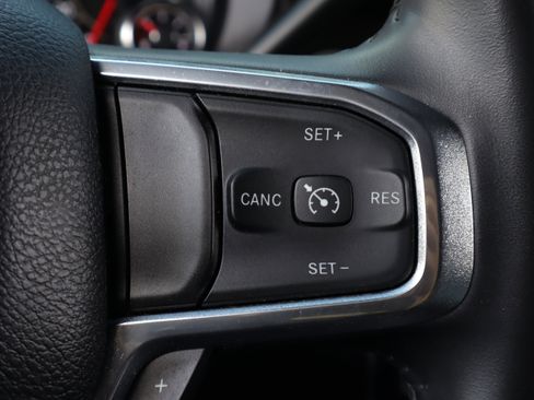 Used 2024 RAM 2500 Laramie w/ Night Edition image 19