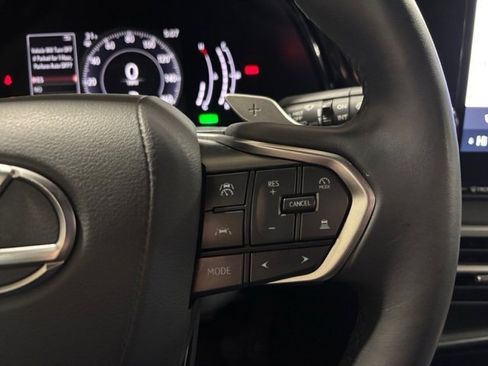 Used 2024 Lexus RX 350h 350h image 16